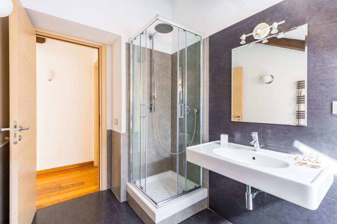 Attico Al Duomo By Napoliapartments Exterior photo